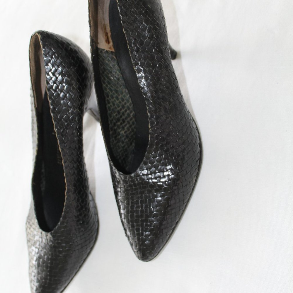 Stephane Kelian Black Woven Leather Heels Sz 6 1/2